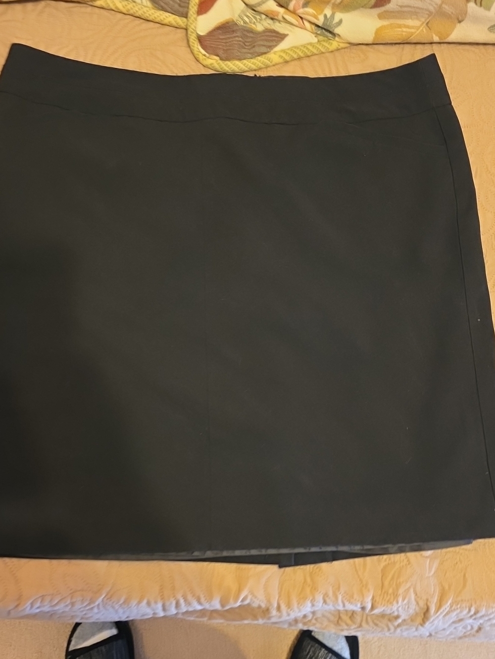 Worthington Black Straight Pencil Skirt